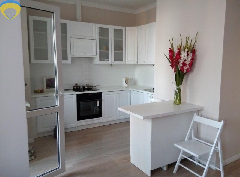 продажа трехкомнатной квартиры номер A-174361 в Приморском районе, фото номер 5